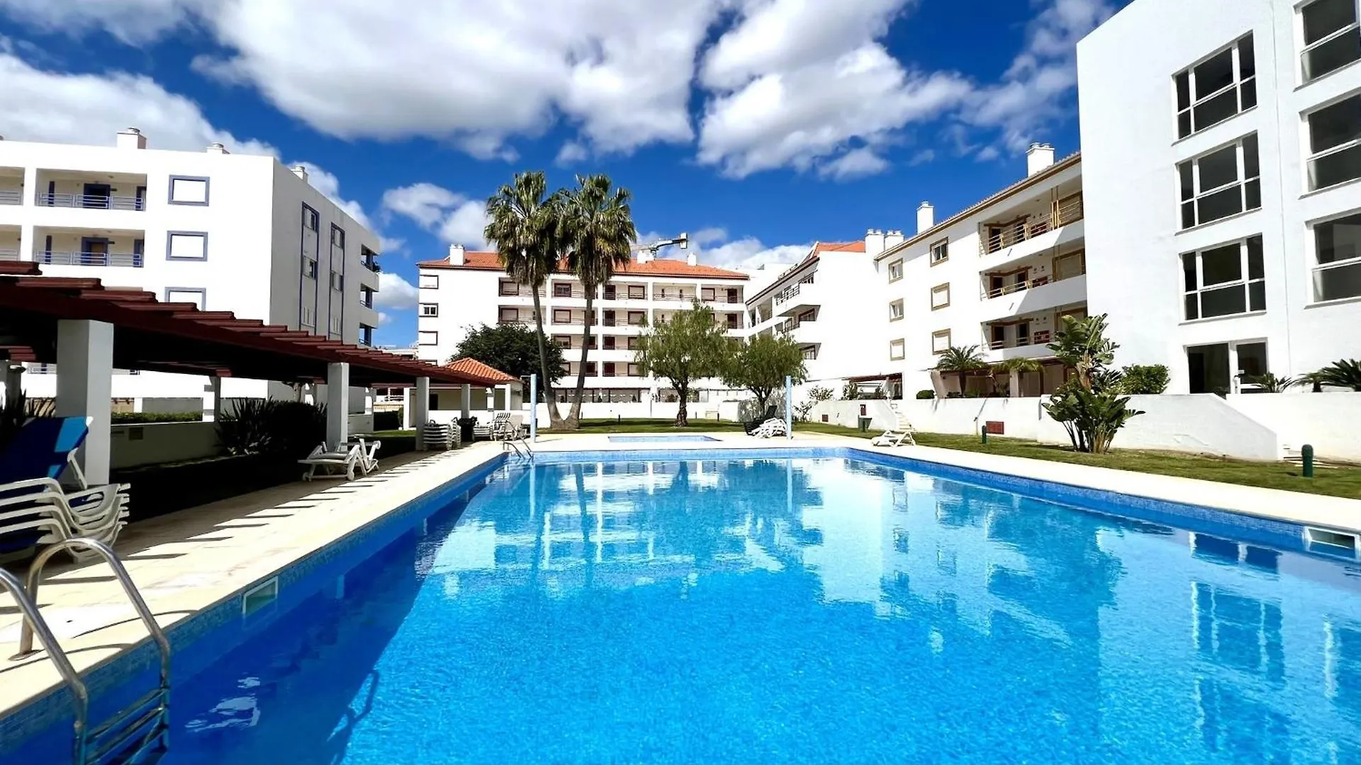 Vilamoura Marina Charming With Pool By Homing 0*,  Portugal