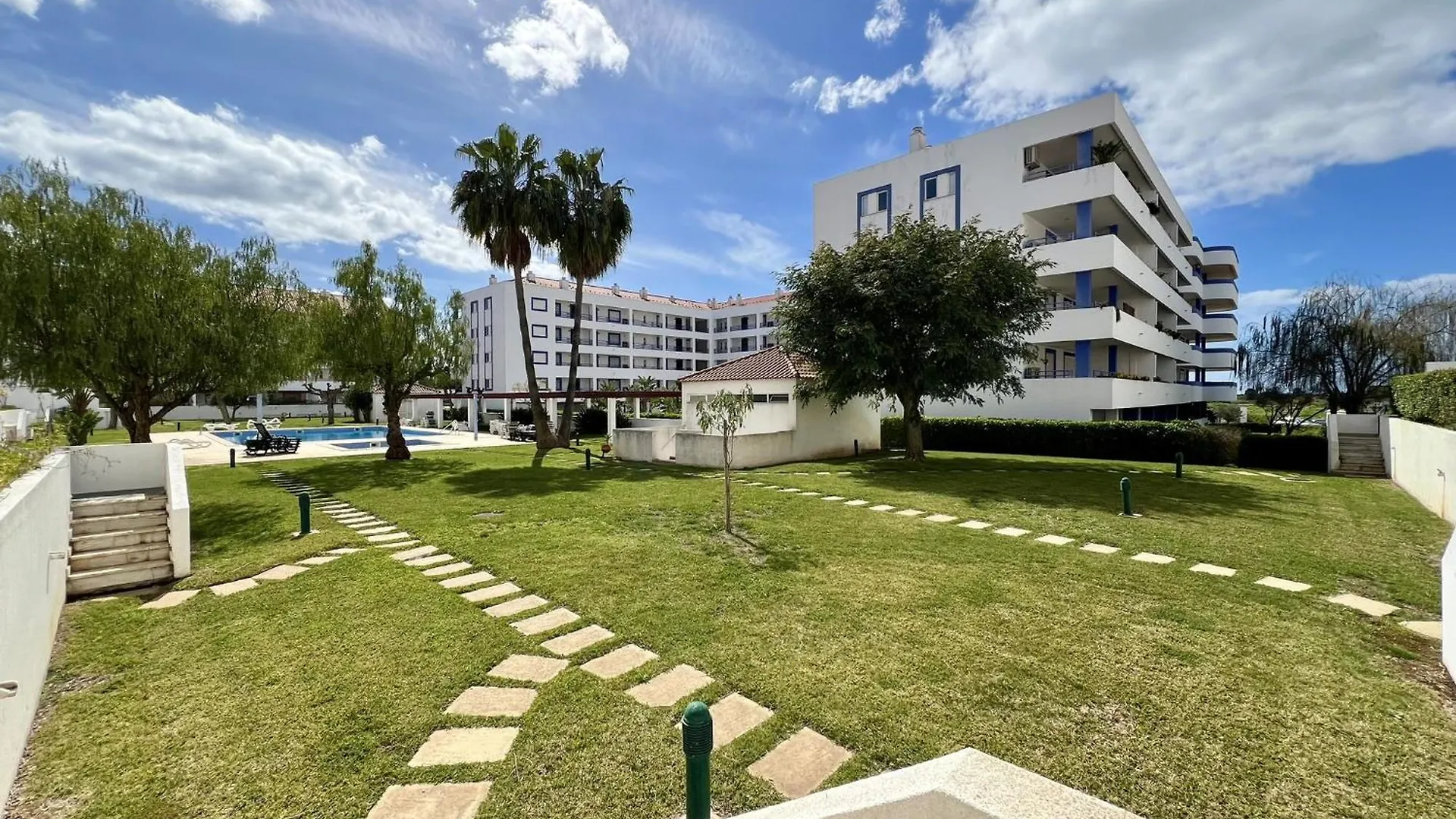 Vilamoura Marina Charming With Pool By Homing